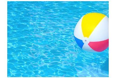 Trattamenti alternativi al cloro per le piscine