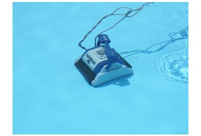 Pulitori per piscine: scegliere quello giusto