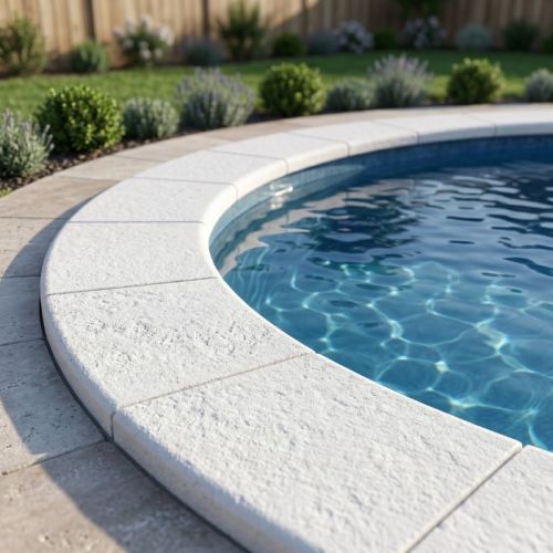 Bordo bianco in pietra naturale per piscina ovale 