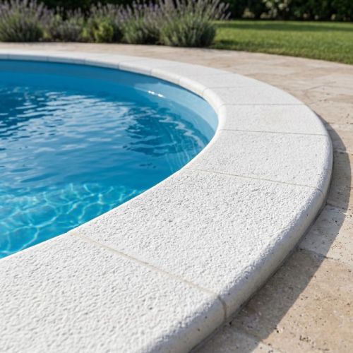 Bordo perimetrale per piscina rotonda in pietra bianco