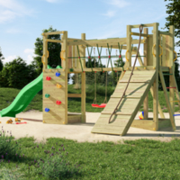 PARCO GIOCHI IN LEGNO