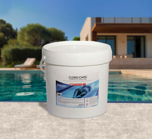 Cloro per piscine